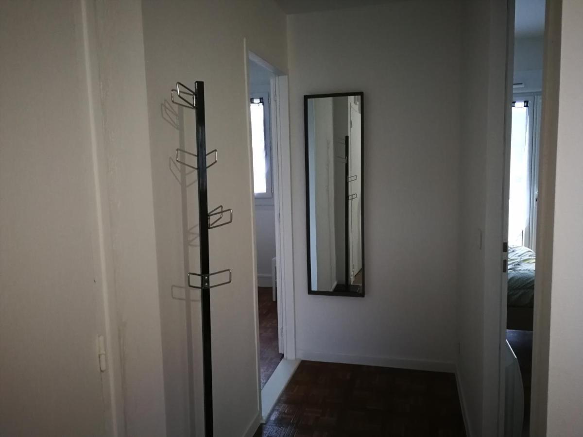 Appartement T4 Lumineux Avec Balcon - 3Eme Etage Sans Ascenseur ตาร์บ ภายนอก รูปภาพ